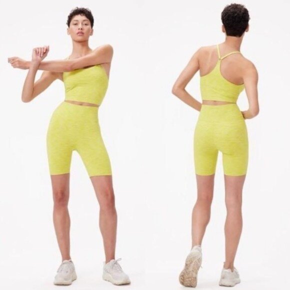 NWT Outdoor Voices Flow 7" Biker Short XS Bright Charteuse High Waisted - Picture 2 of 8